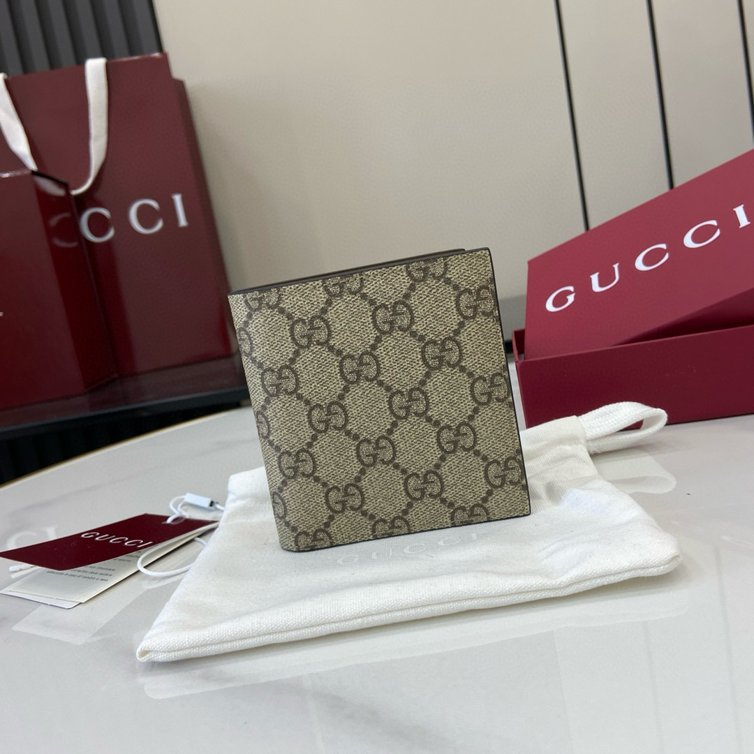 Gucci Gg Emblem Bi-Fold Wallet