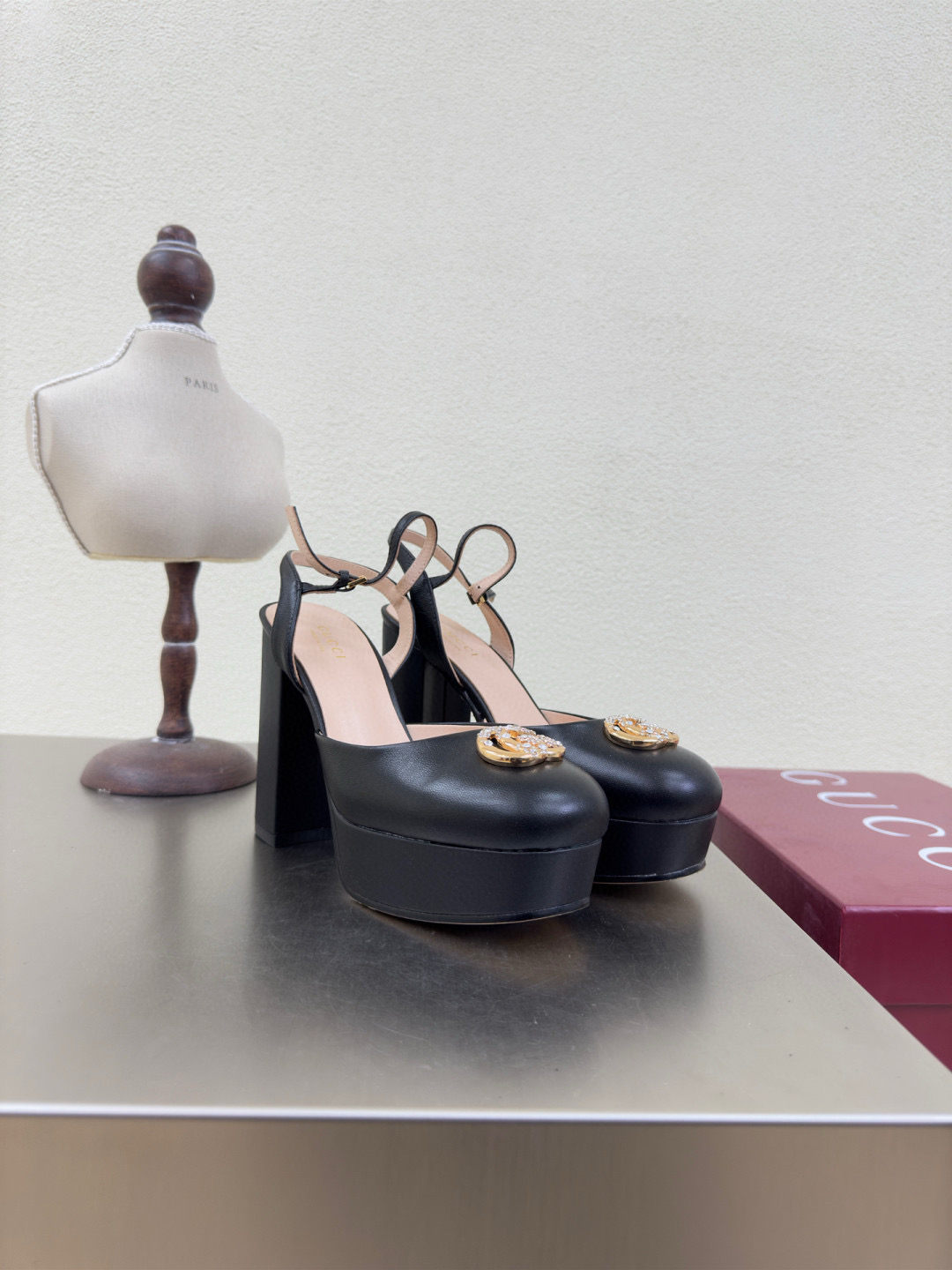 Gucci Gg Logo Platform