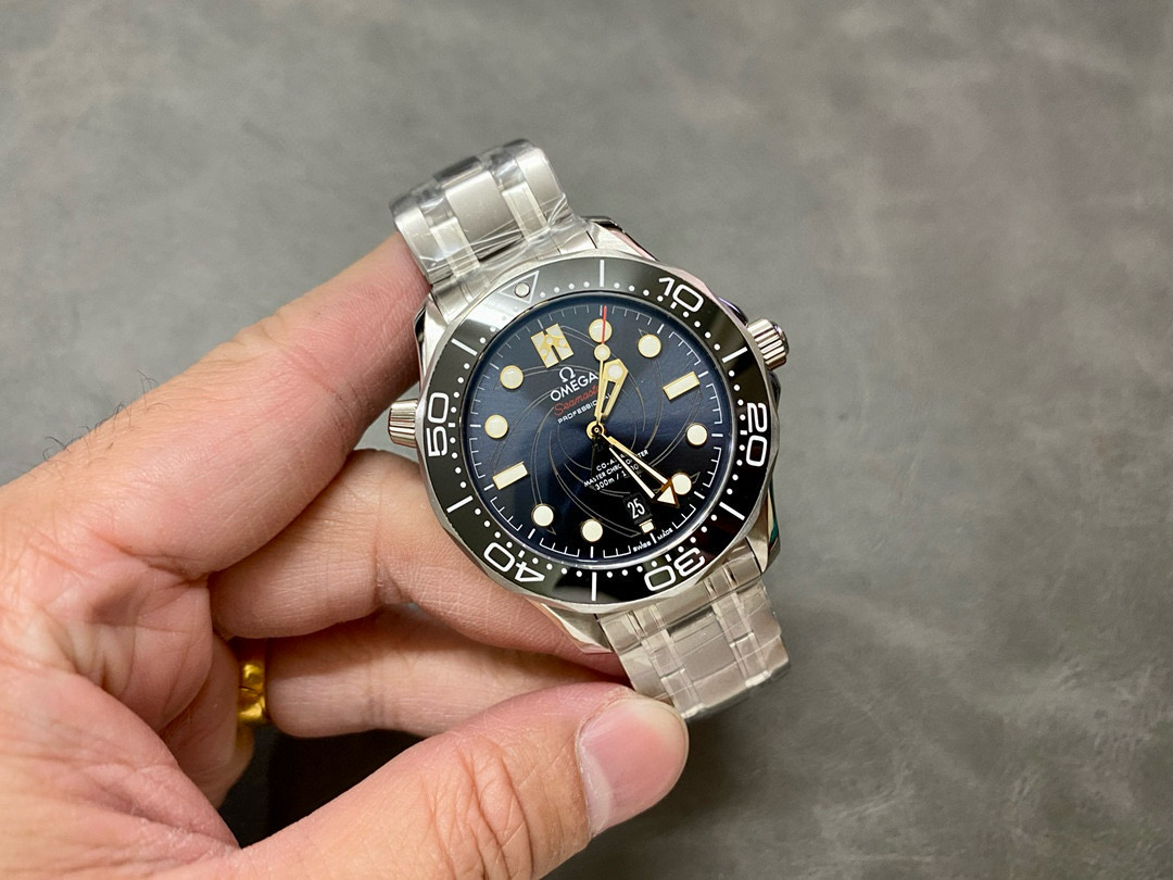 Omega 42 mm
