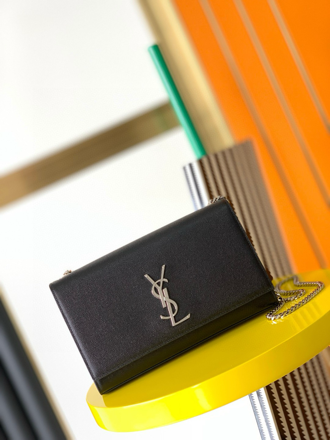 Yves Saint Laurent Kate Medium