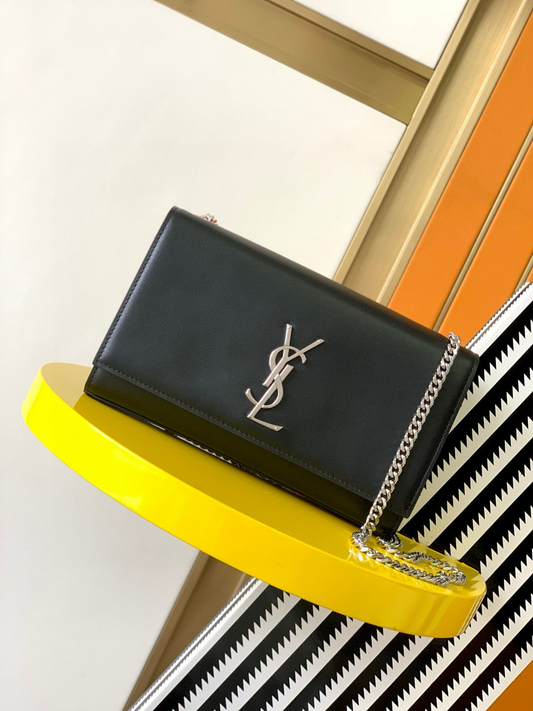 Yves Saint Laurent Kate Medium