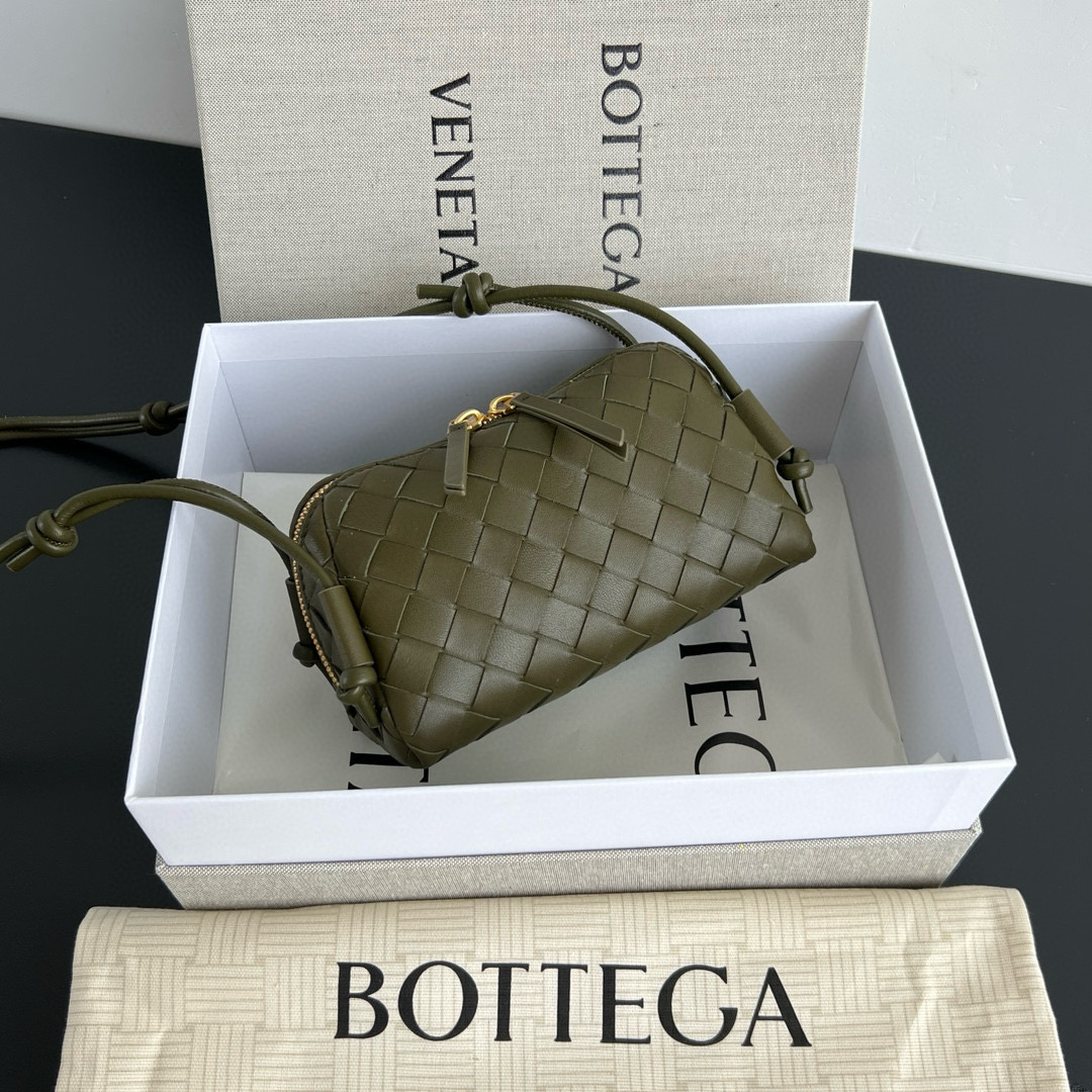 Bottega Veneta Concert Pouch