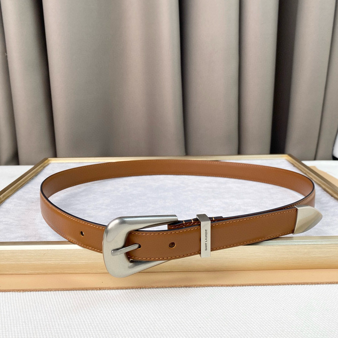 Yves Saint Laurent Folk Buckle Belt