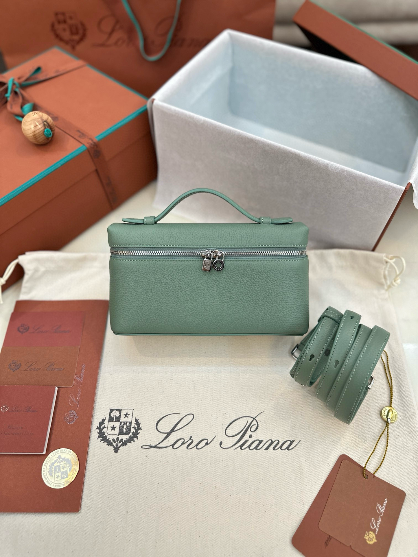 Loro Piana Extra Pocket L19