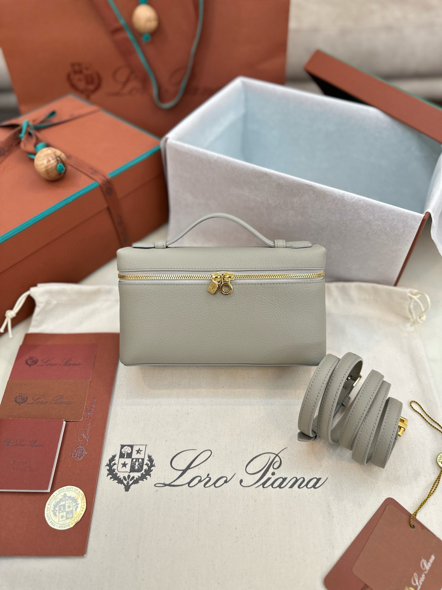 Loro Piana Extra Pocket L19