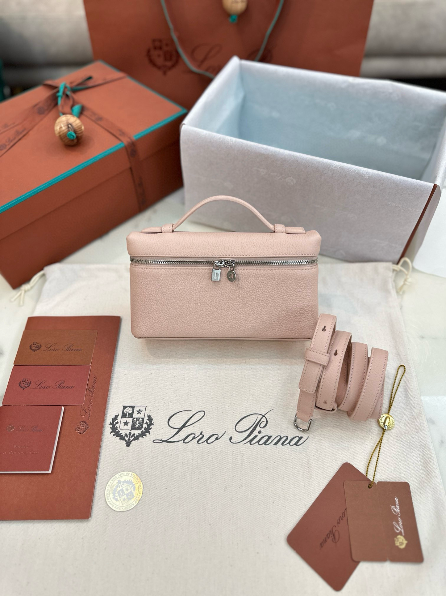 Loro Piana Extra Pocket L19