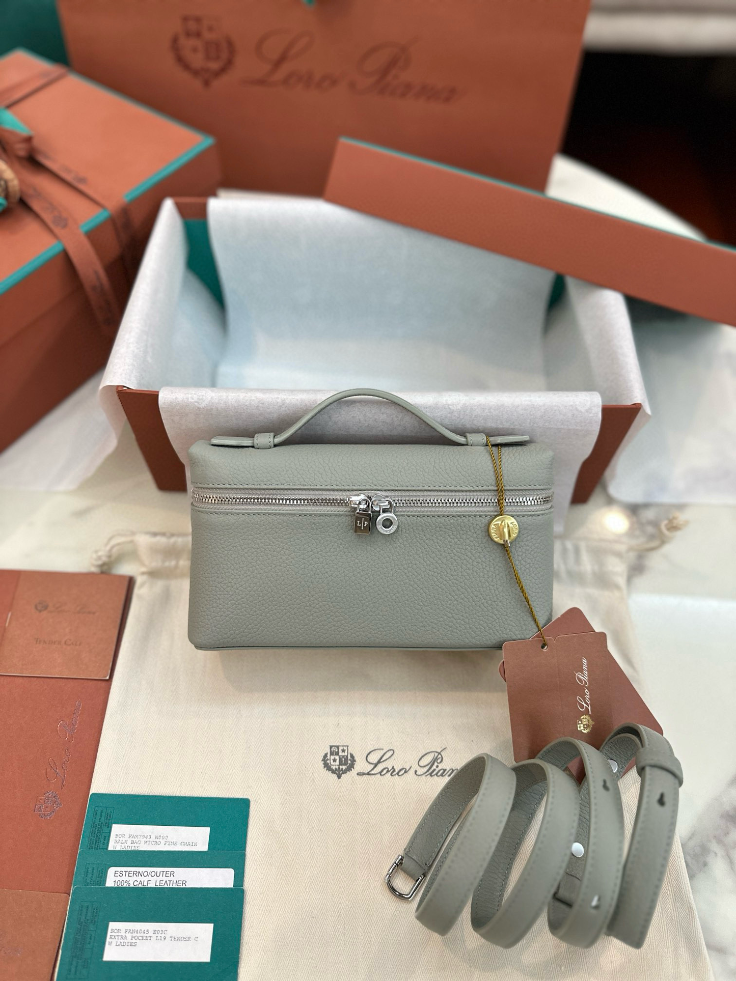 Loro Piana Extra Pocket L19