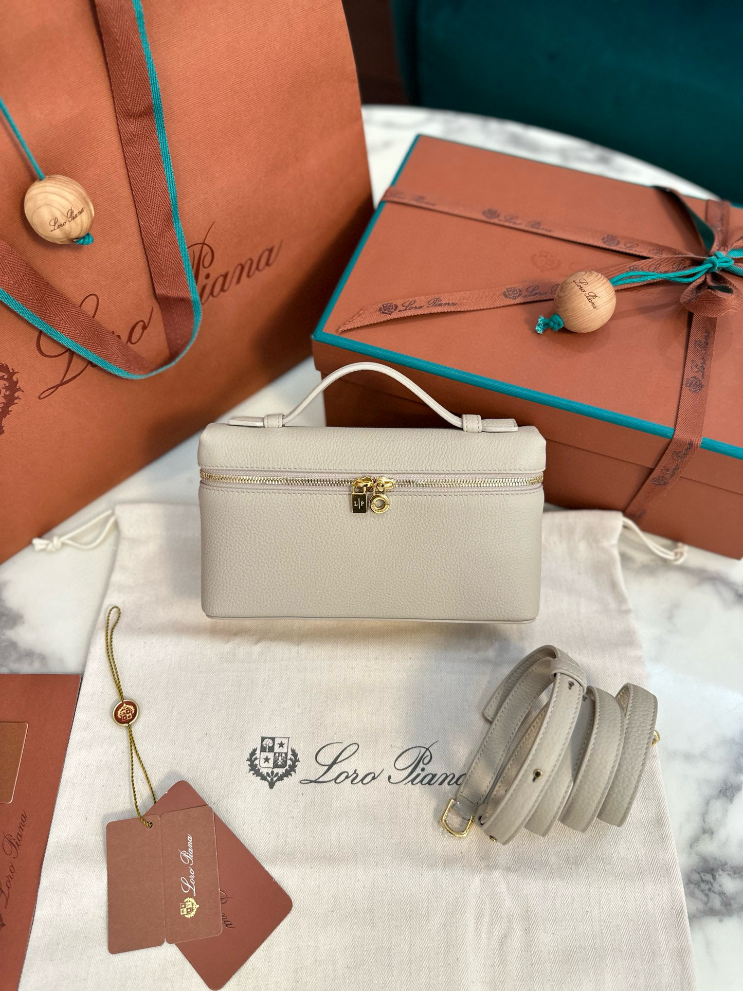 Loro Piana Extra Pocket L19