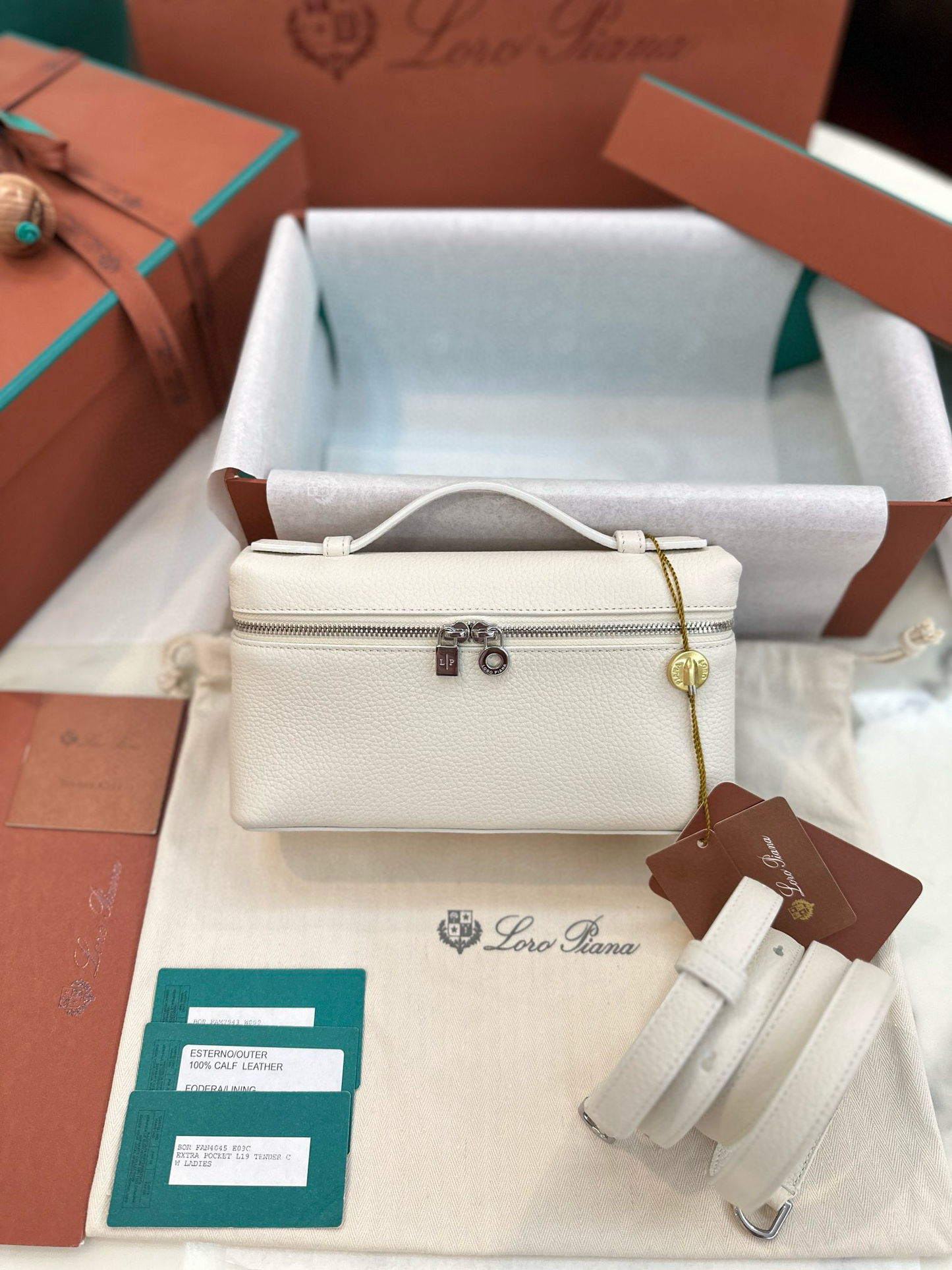 Loro Piana Extra Pocket L19