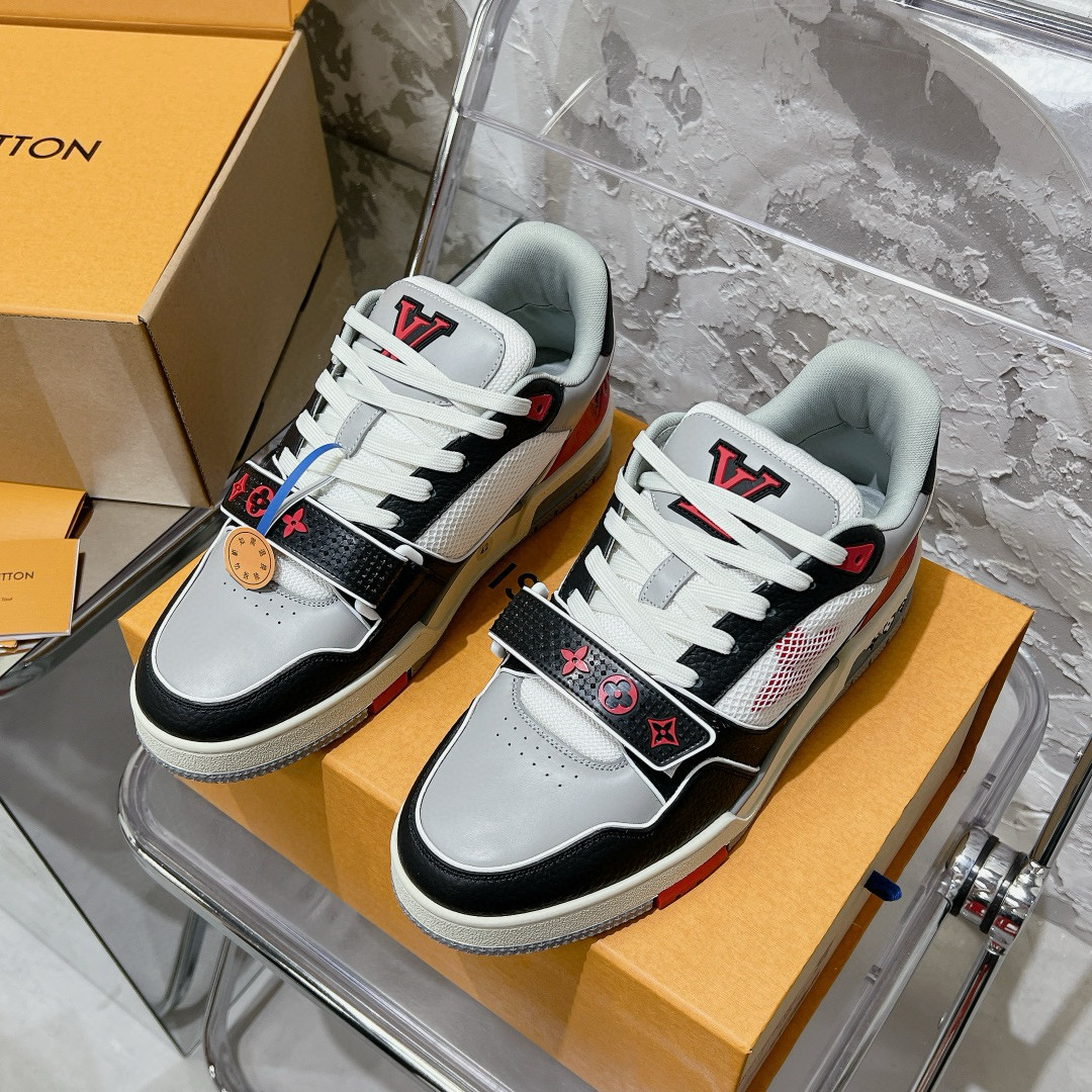 Louis Vuitton Trainer Sneaker