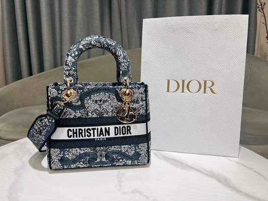 Christian Dior Medium Lady D-Lite Bag