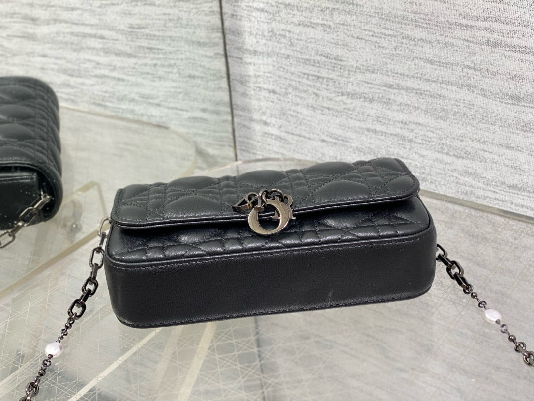 Talk Pouch Phone