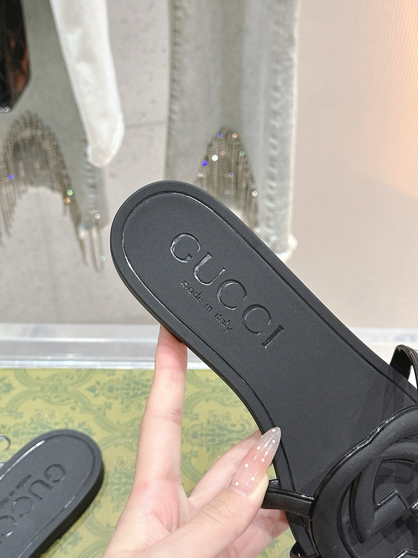 Interlocking G Slide Sandal