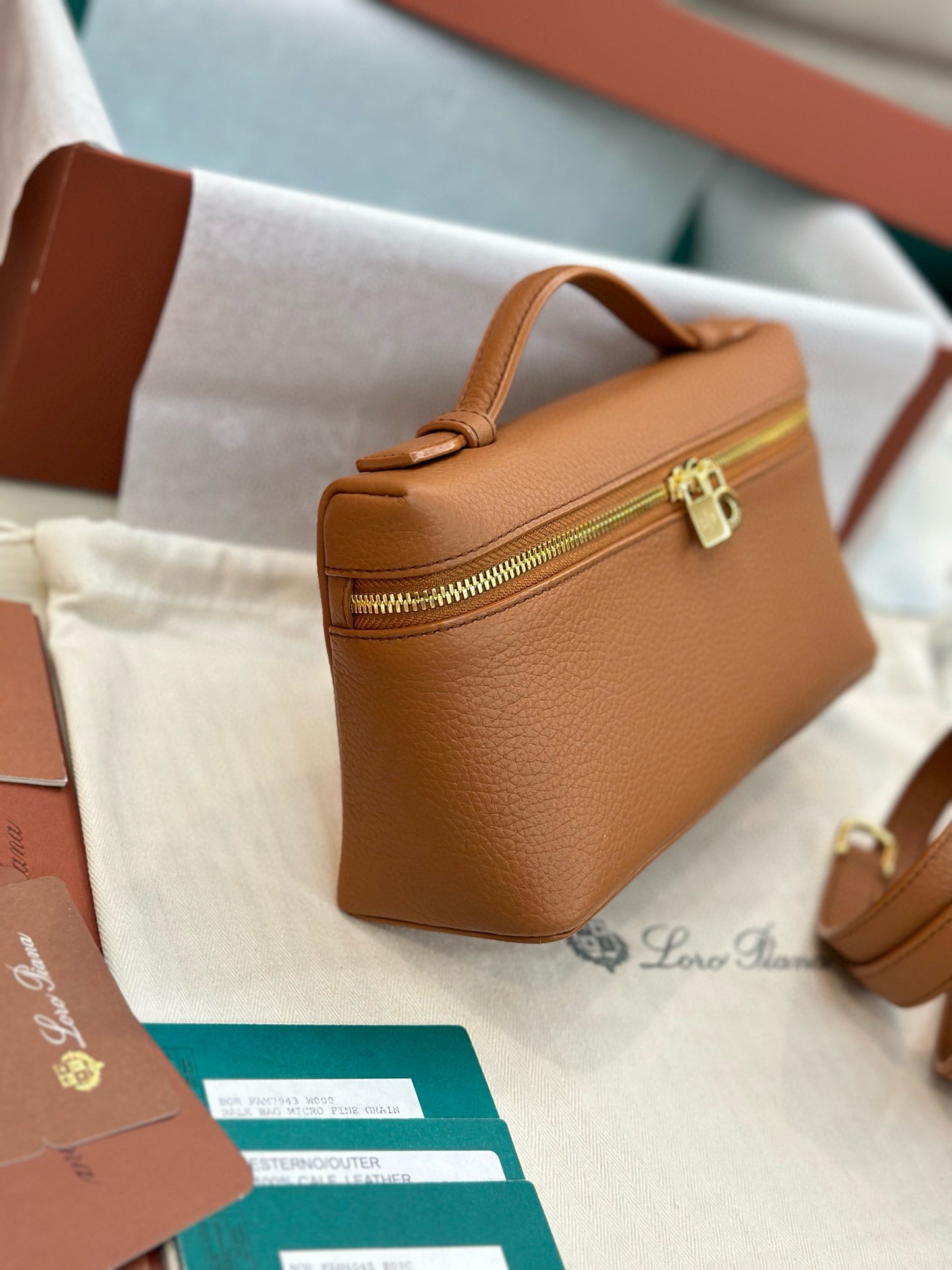 Loro Piana Extra Pocket L19