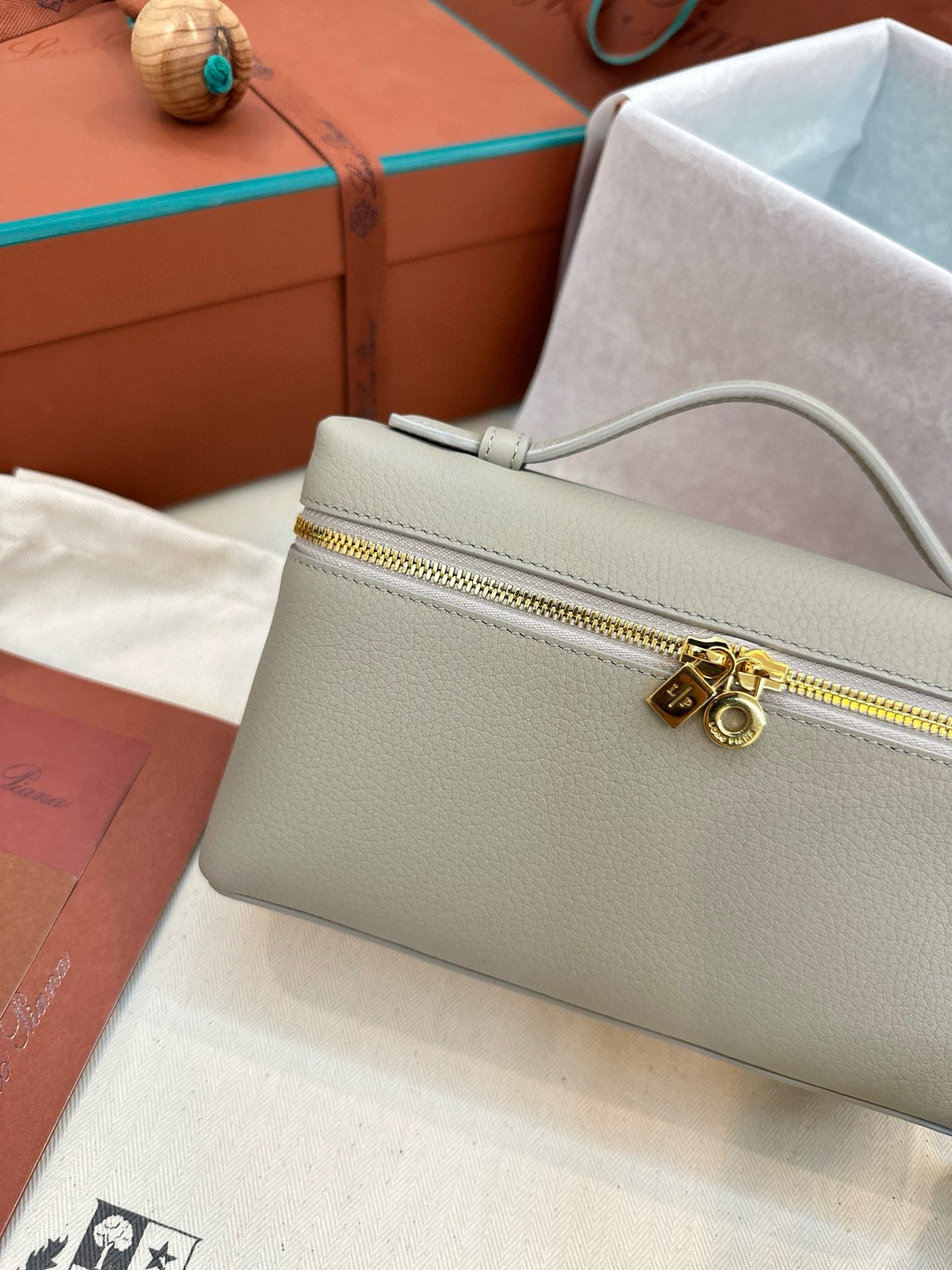 Loro Piana Extra Pocket L19