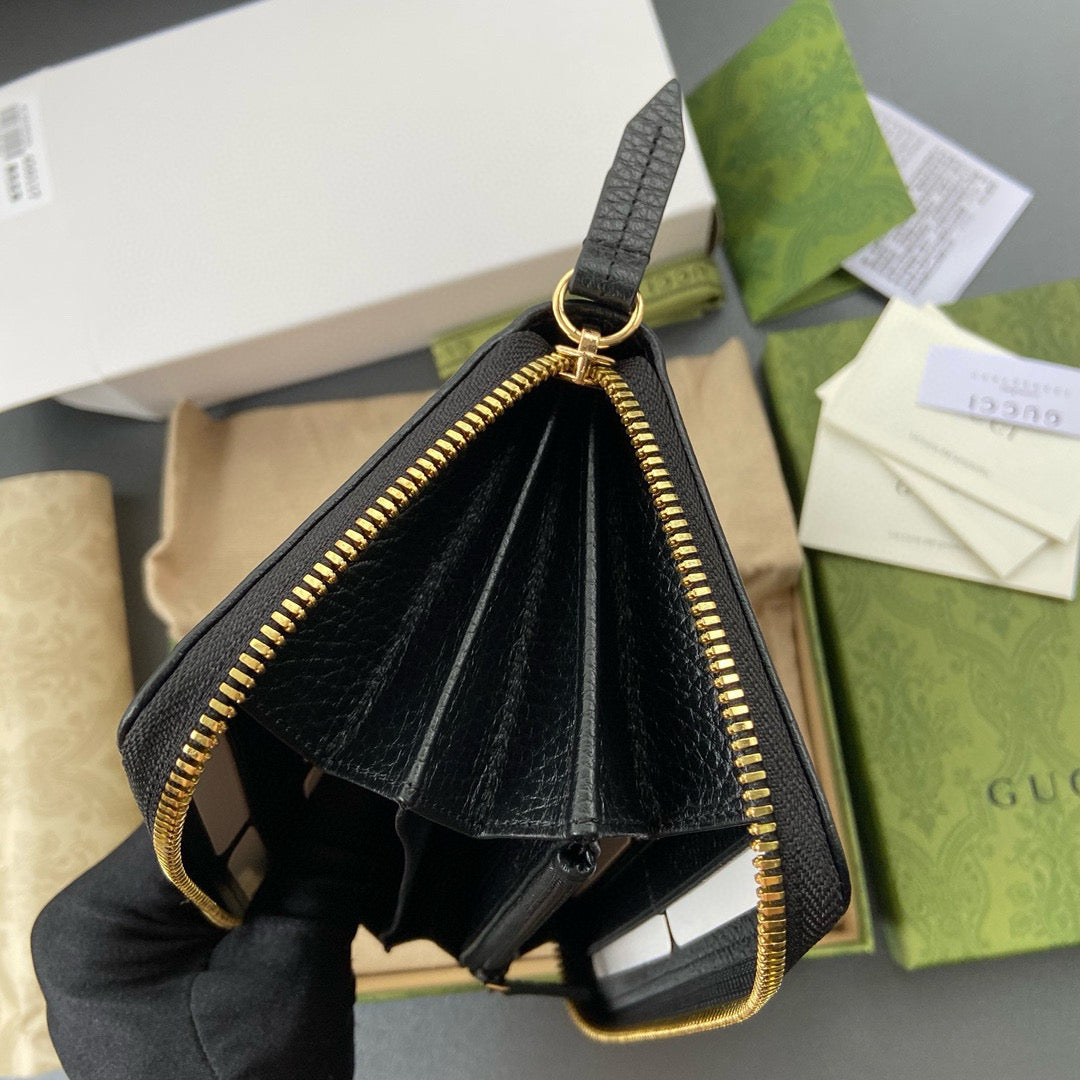 Gucci GG Marmont Zip Around Wallet