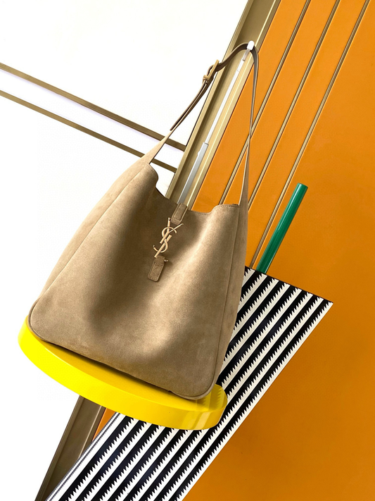 Yves Saint Lauren LE 5A7 Hobo