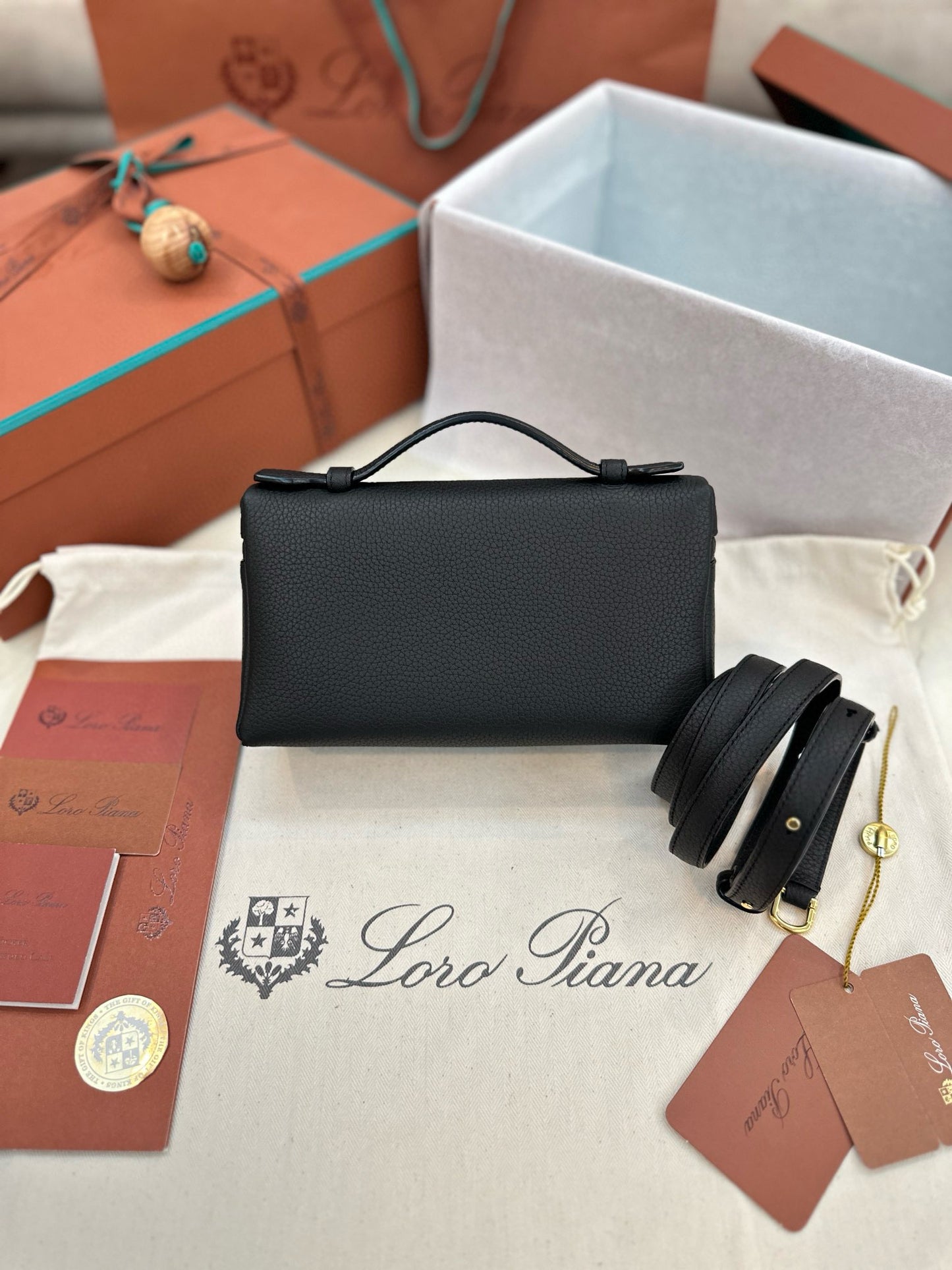 Loro Piana Extra Pocket L19