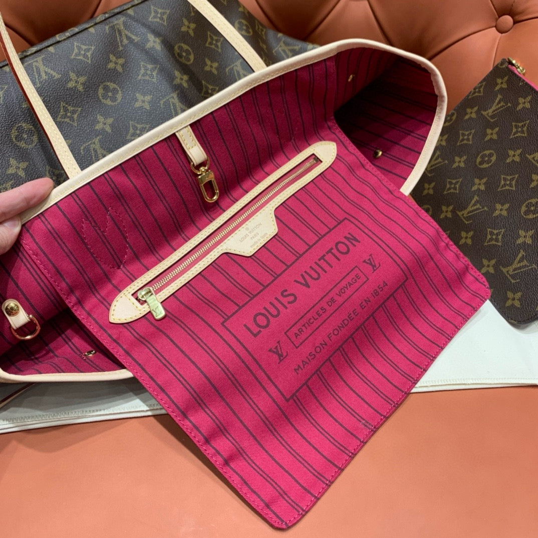 Louis Vuitton Neverfull MM