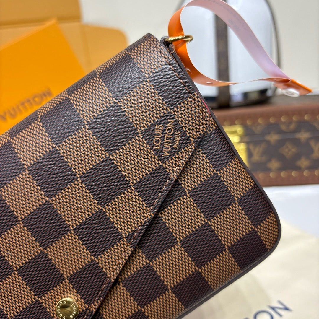 Felicie Pochette