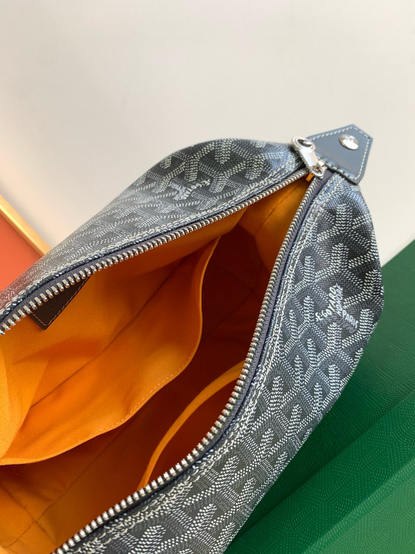 Goyard Boeing 25