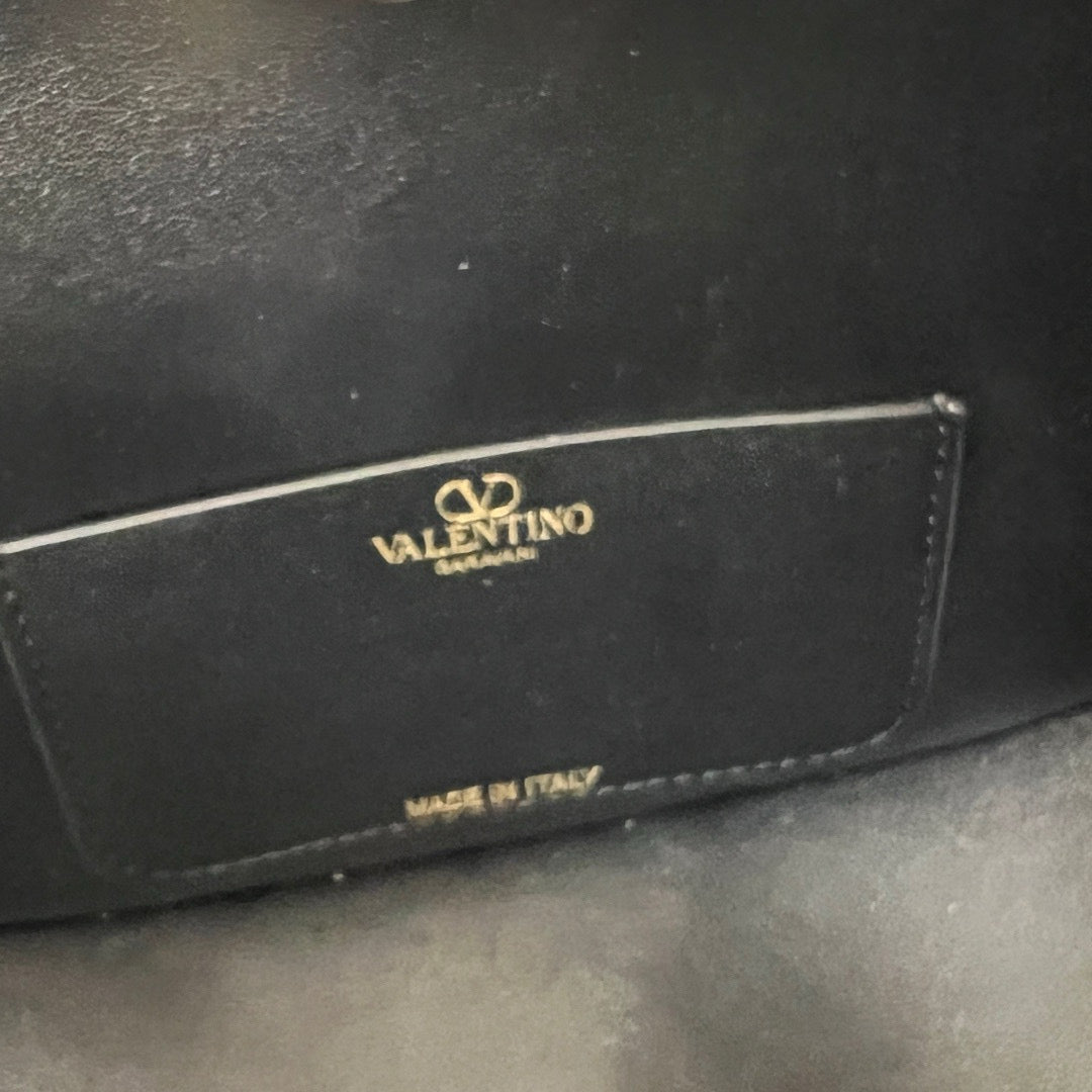Valentino Vlogo Moon