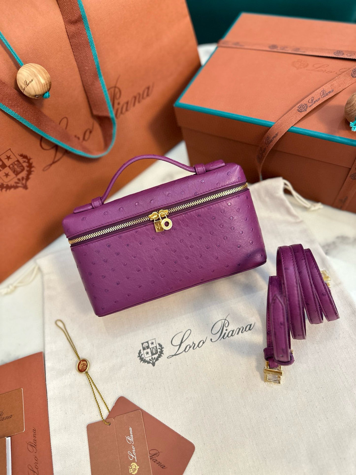 Loro Piana Extra Pocket L19 Ostrich