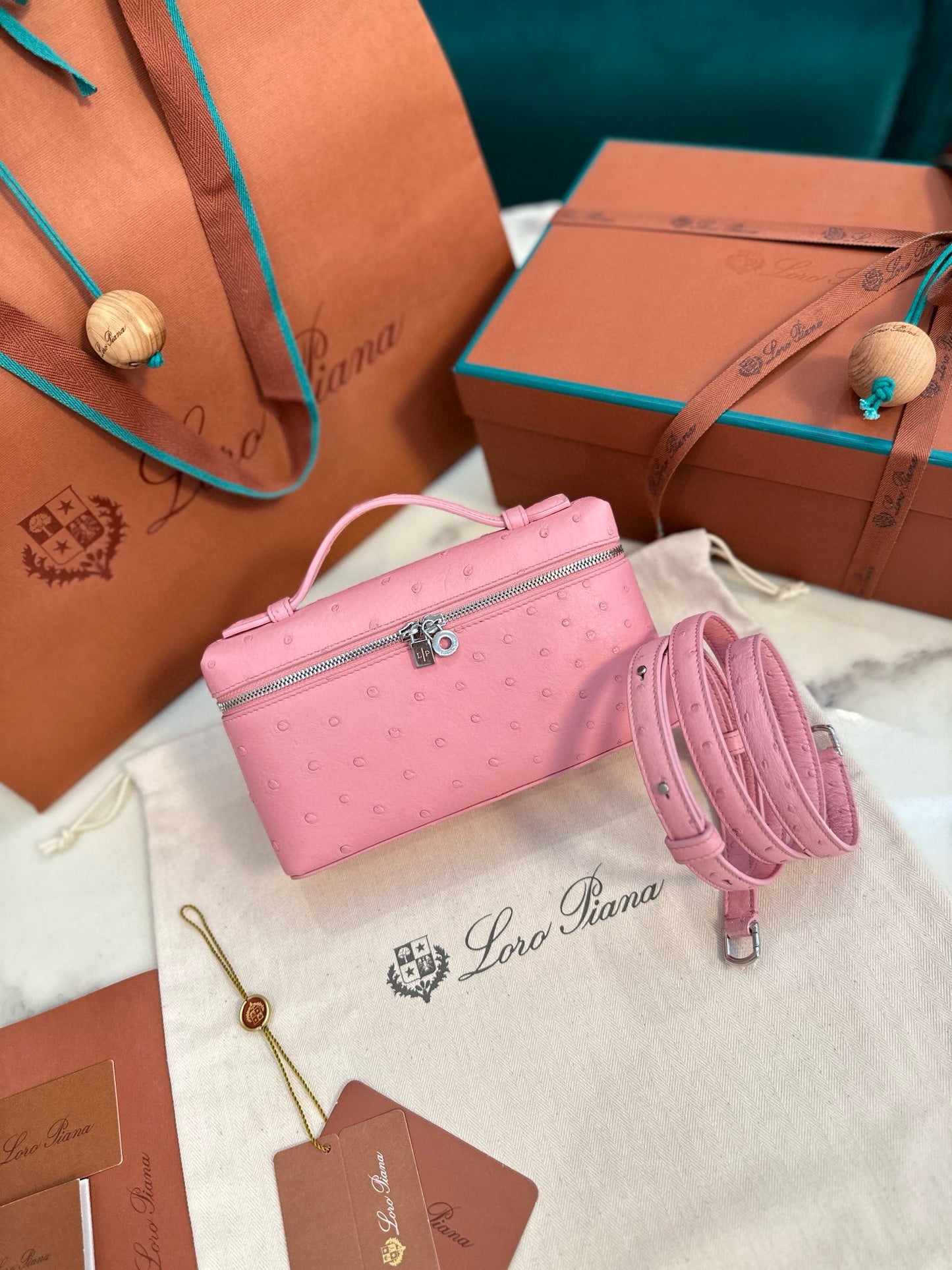 Loro Piana Extra Pocket L19 Ostrich