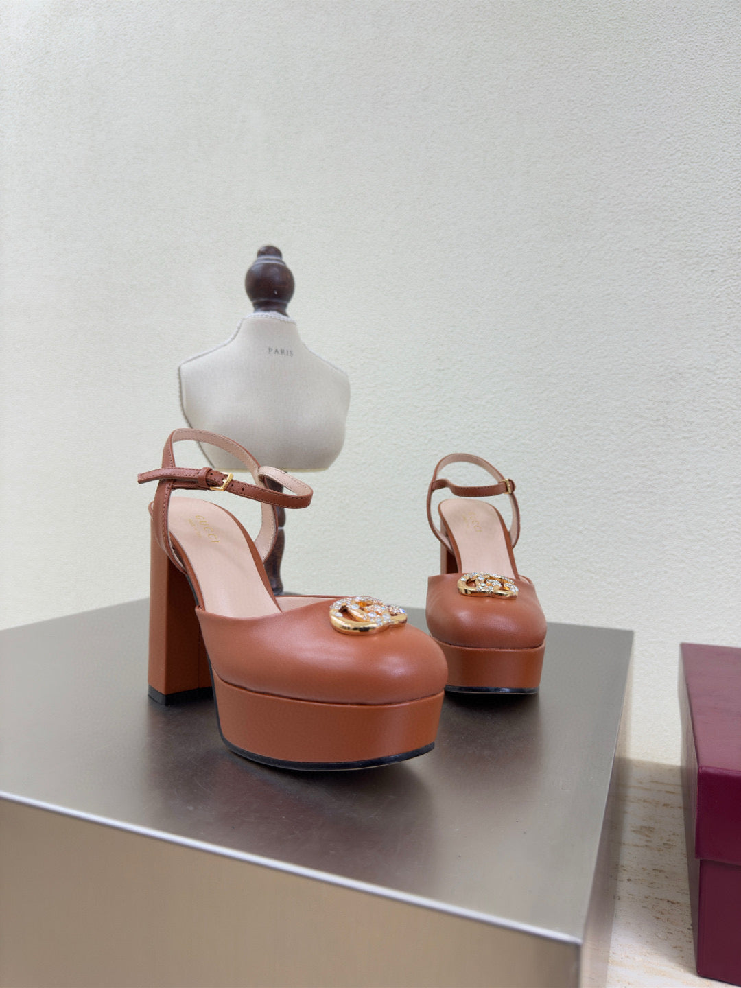 Gucci Gg Logo Platform