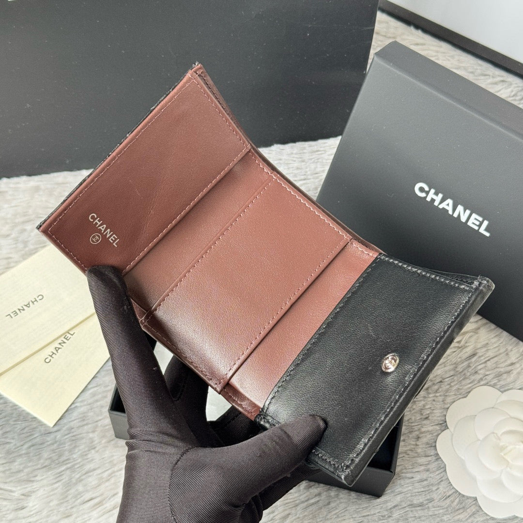 Classic Small Compact Wallet