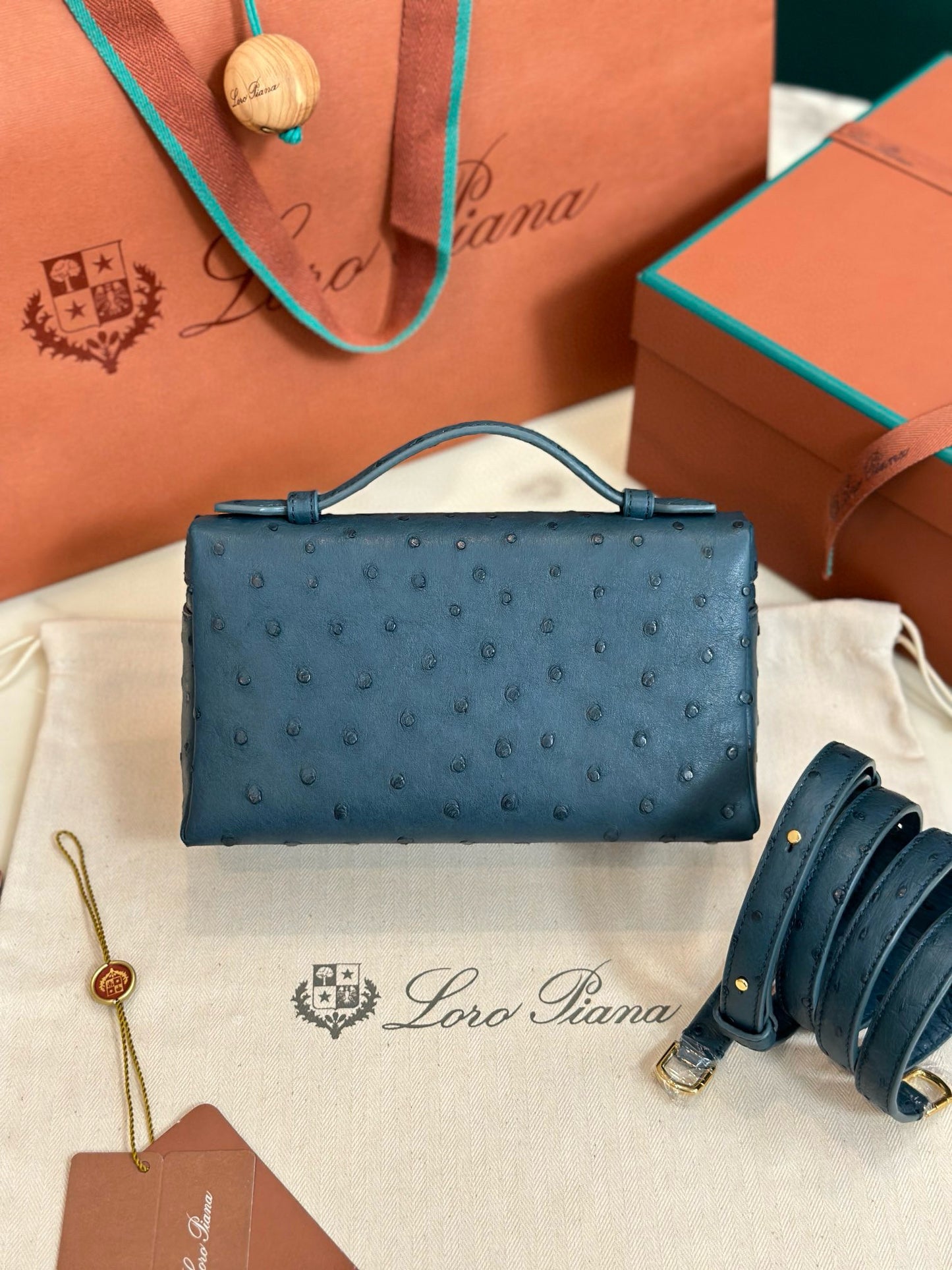 Loro Piana Extra Pocket L19 Ostrich