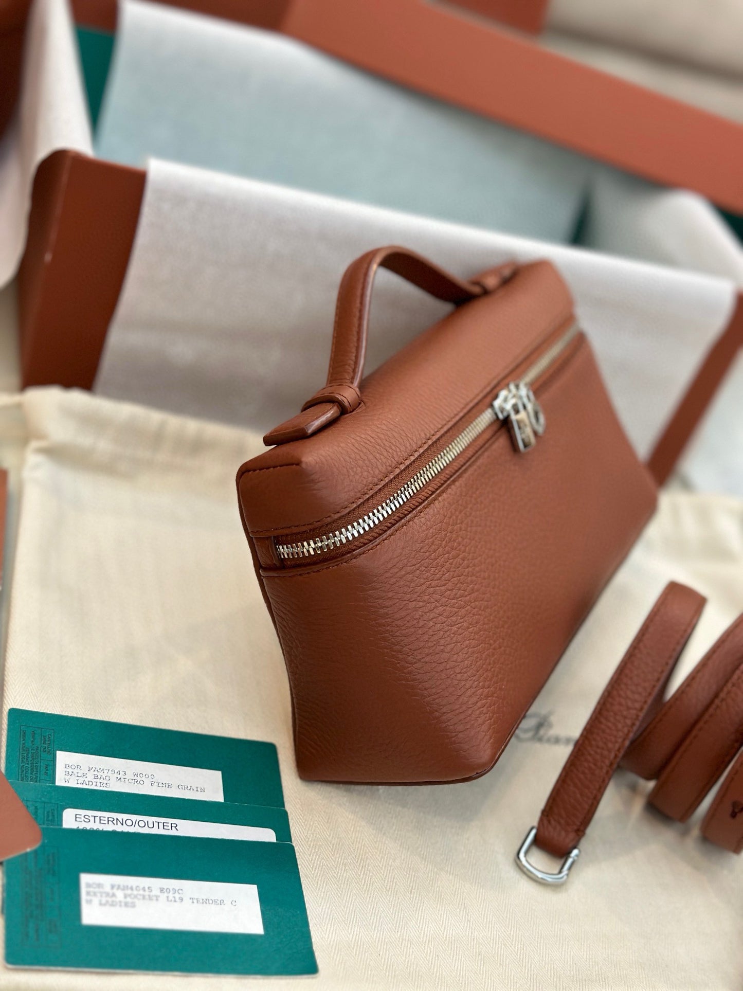 Loro Piana Extra Pocket L19