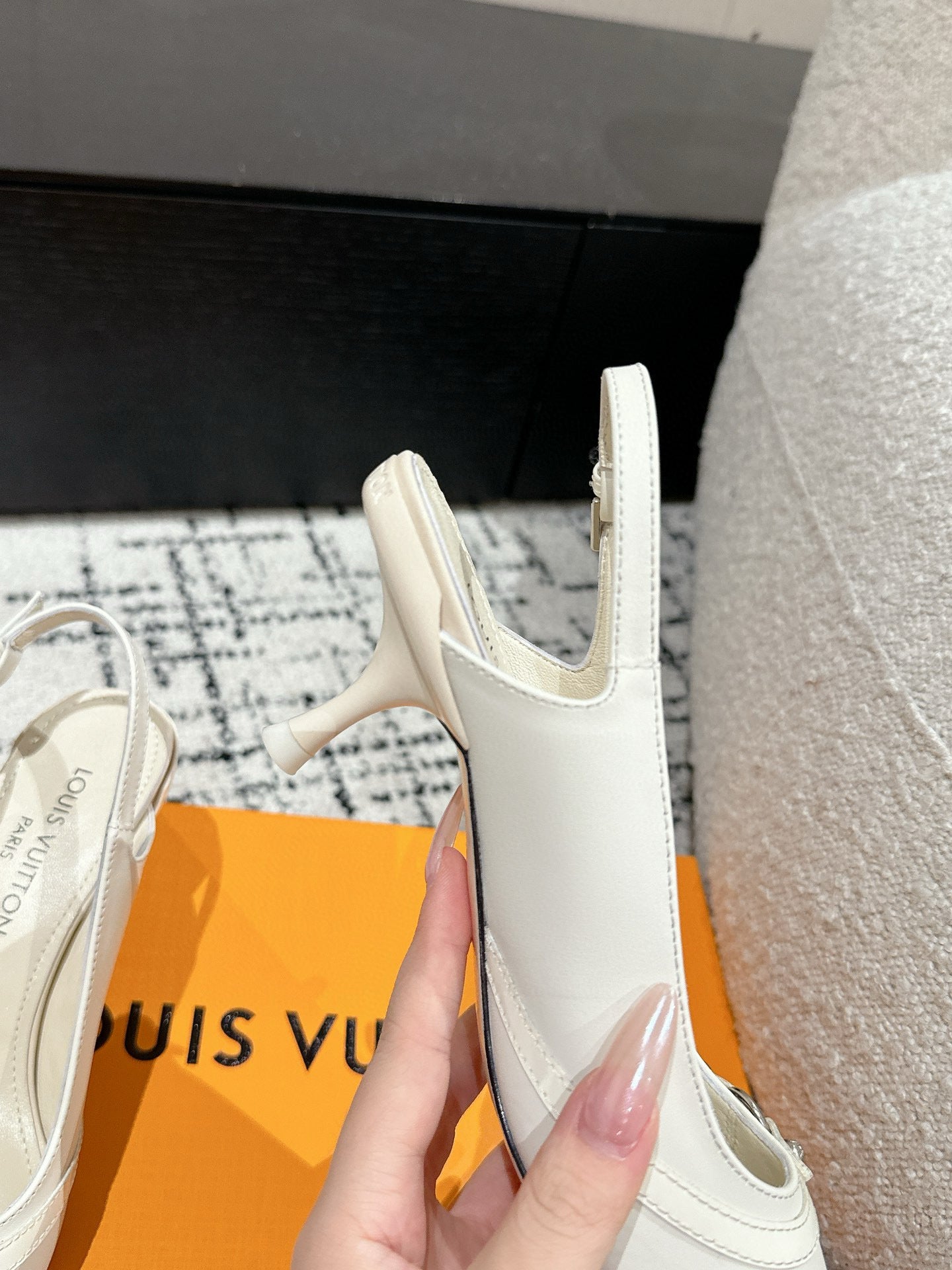 Louis Vuitton 6AM Slingback Pump