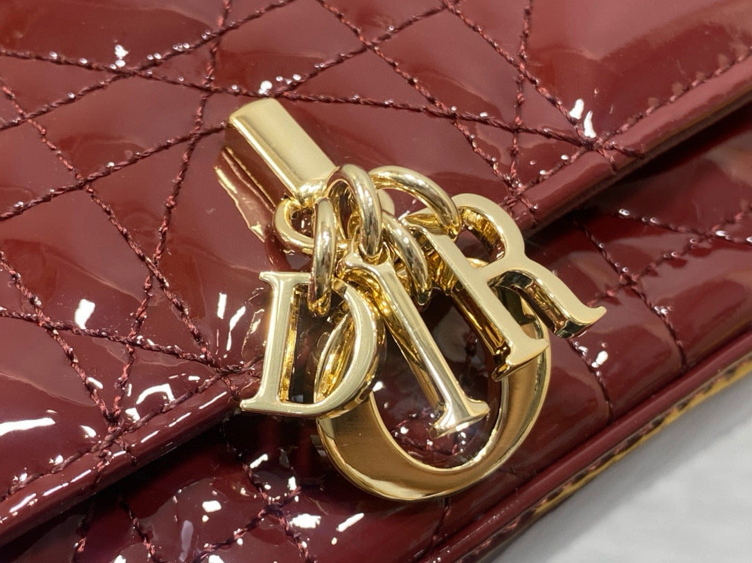 Talk Pouch Phone