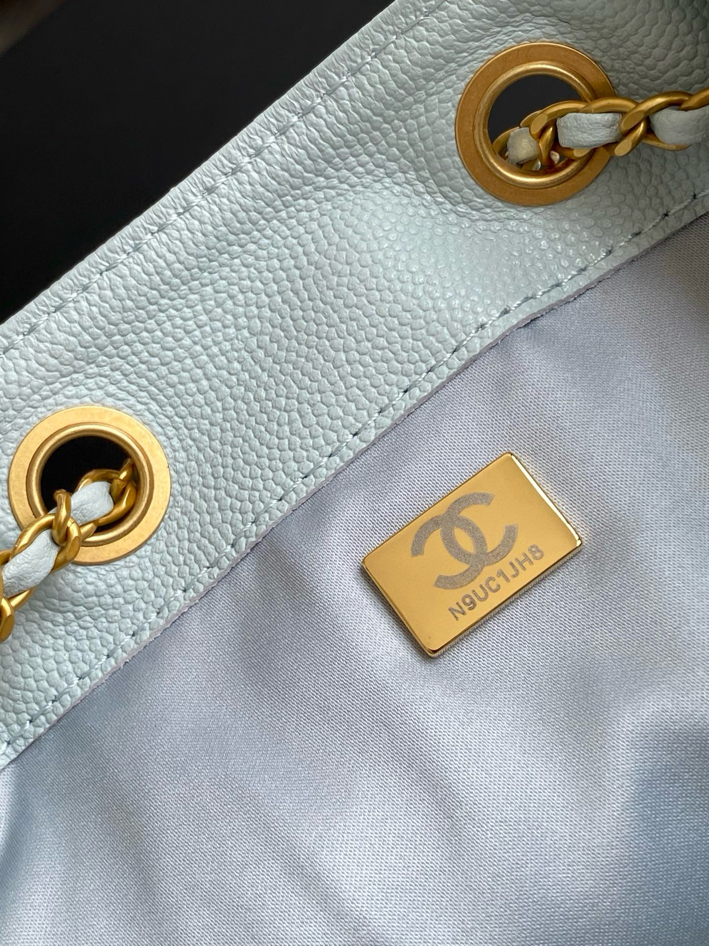 Large 25 Handbag