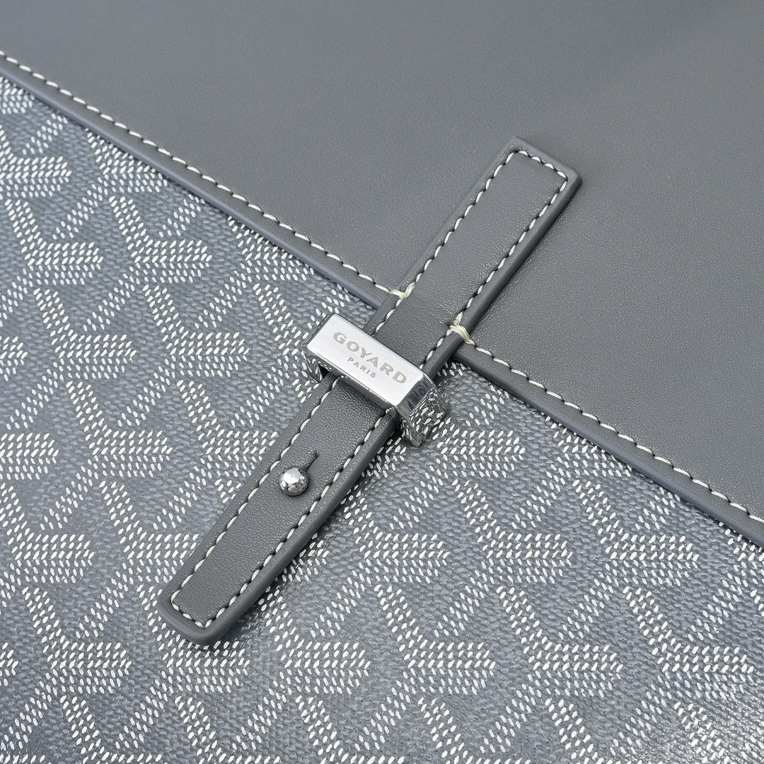 Gyrd Coursıer Messenger