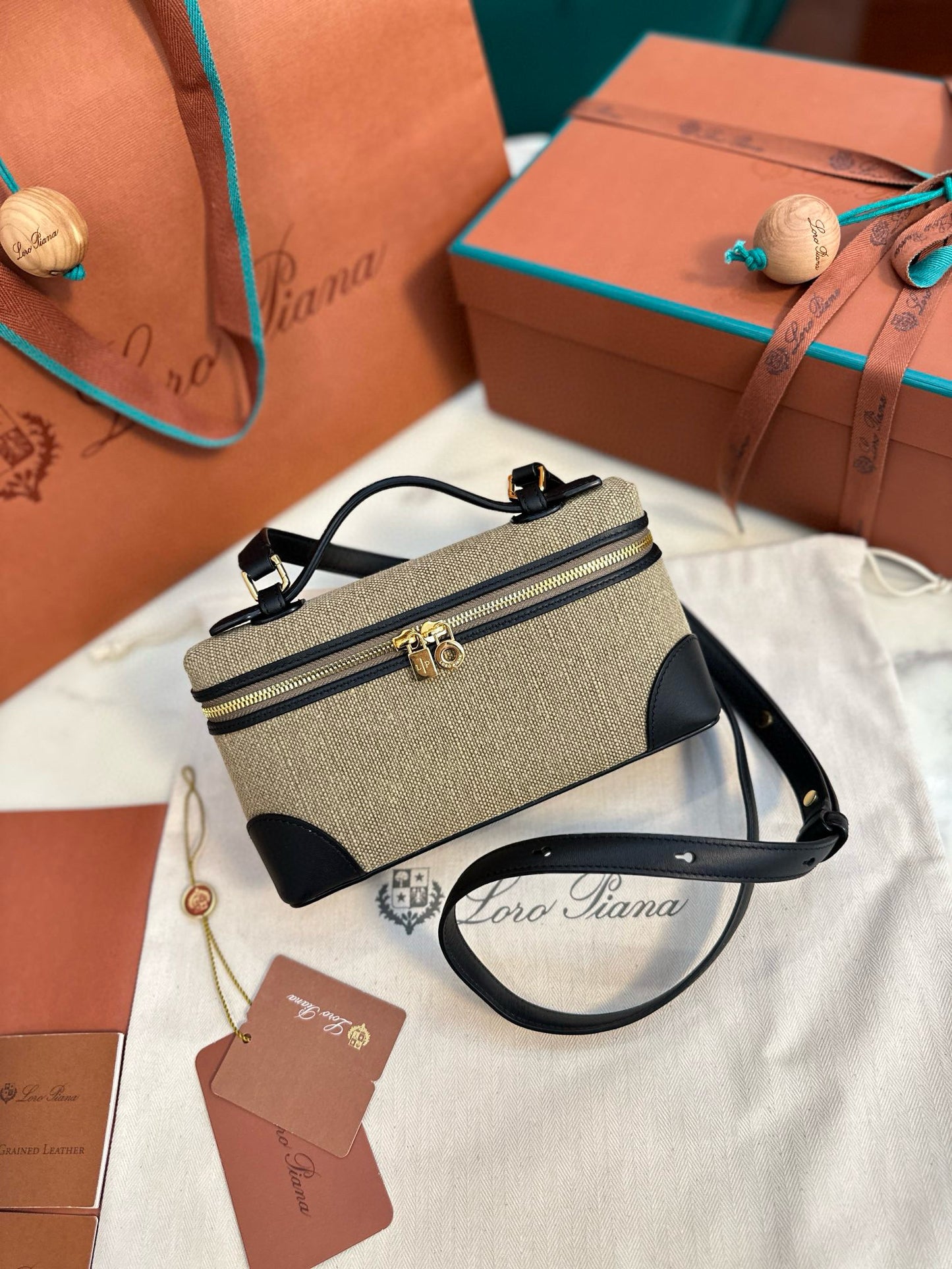 Loro Piana Extra Pocket L19