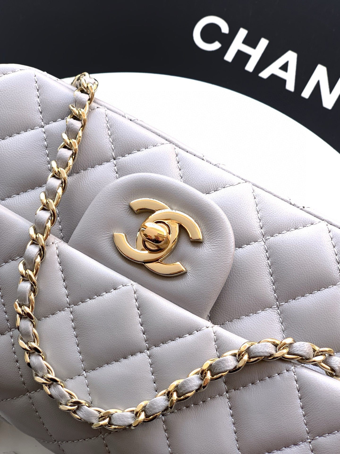 Mini Classic Handbag