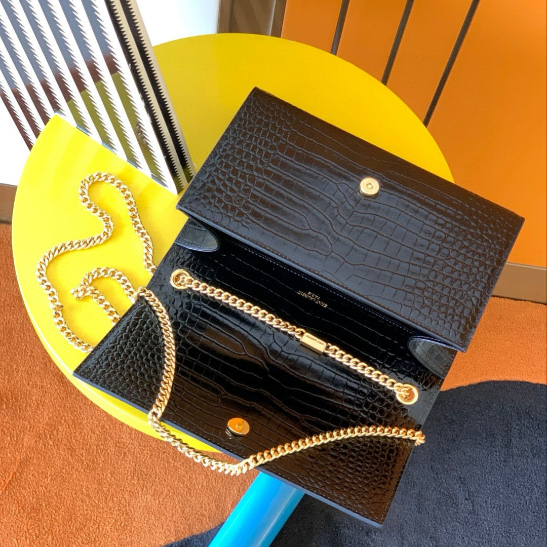 Yves Saint Laurent Kate Medium