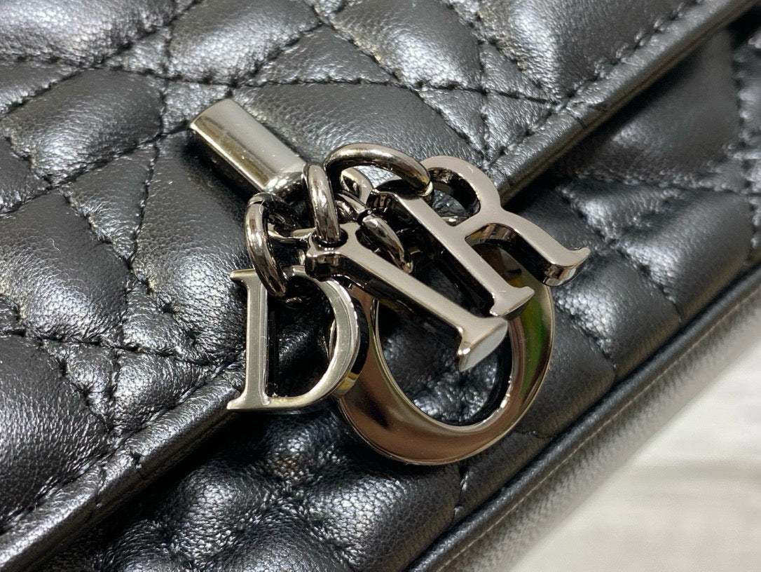 Talk Pouch Phone