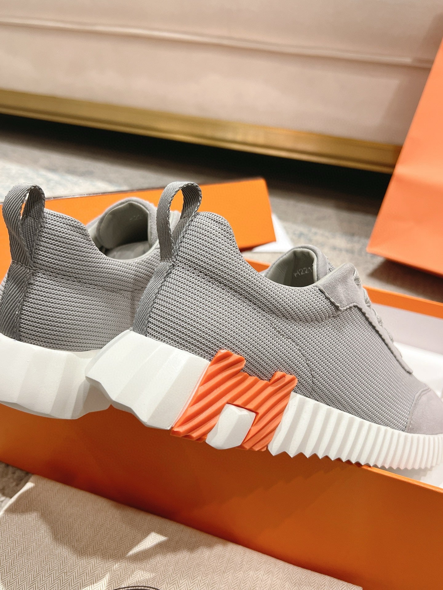 Man Sneaker