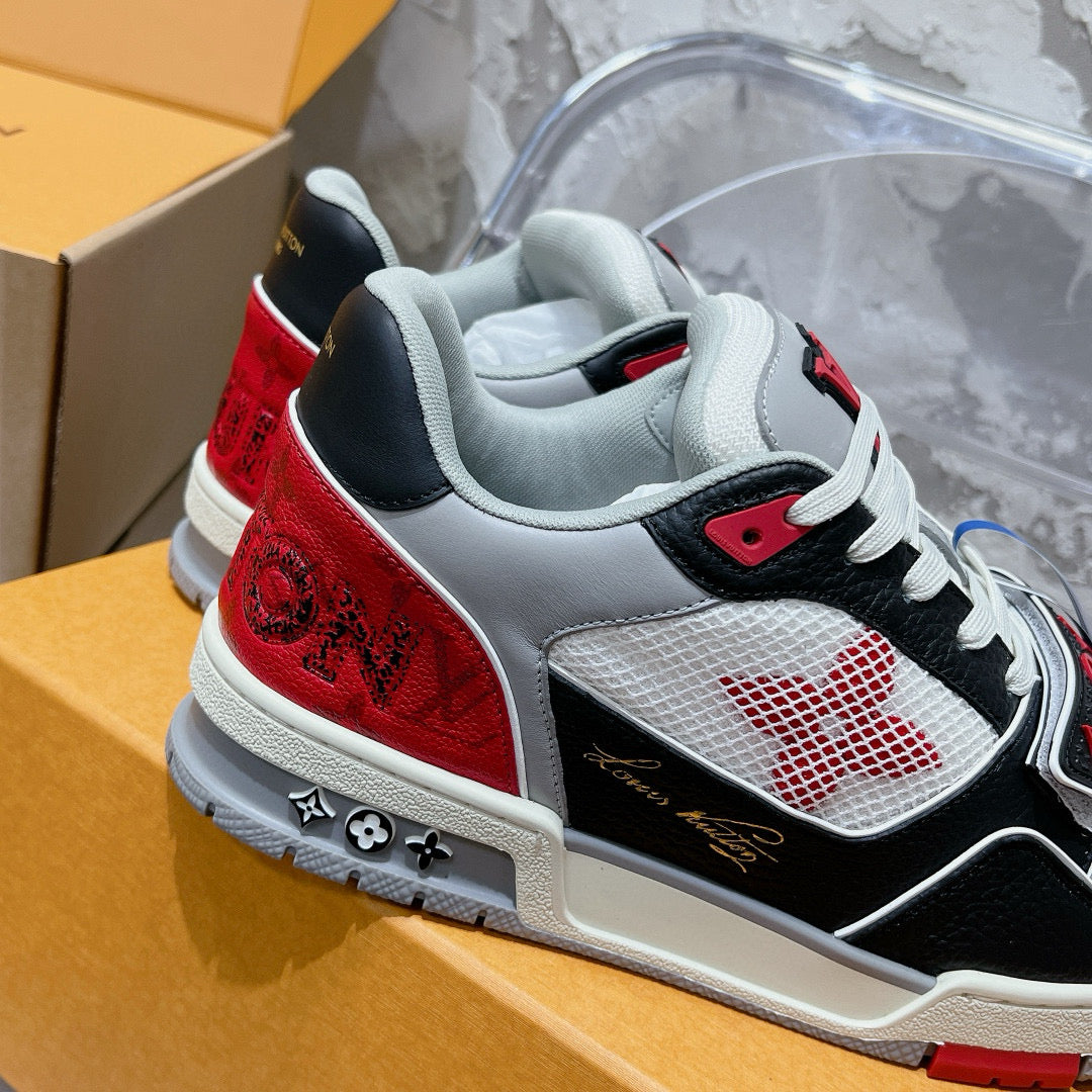 Louis Vuitton Trainer Sneaker