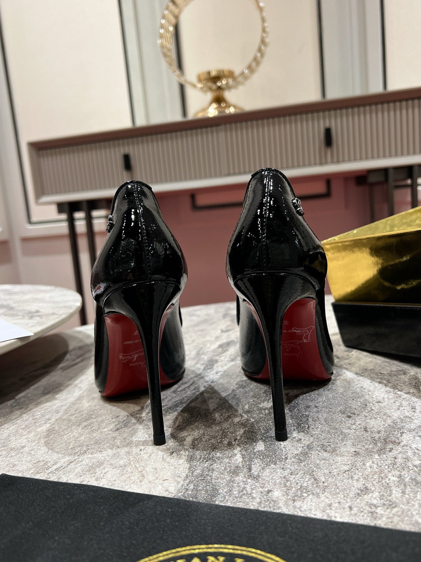Christian Louboutin Kate