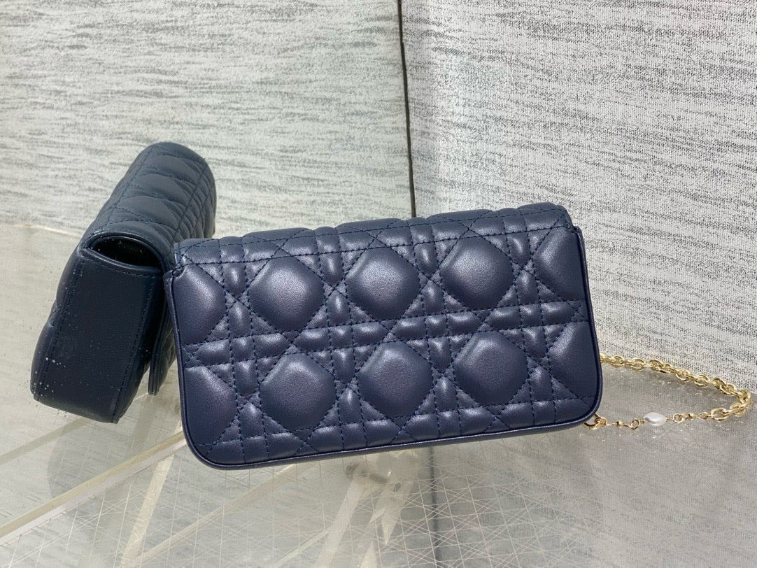 Talk Pouch Phone