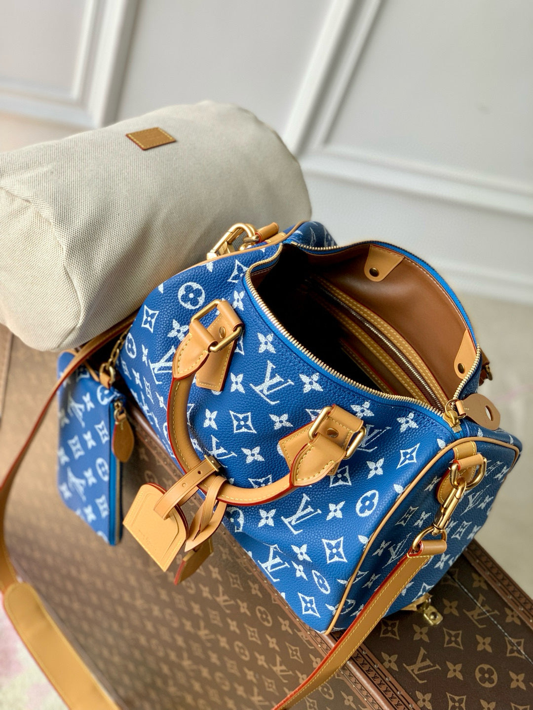 Louis Vuitton Speedy P9 Bandouliere  30