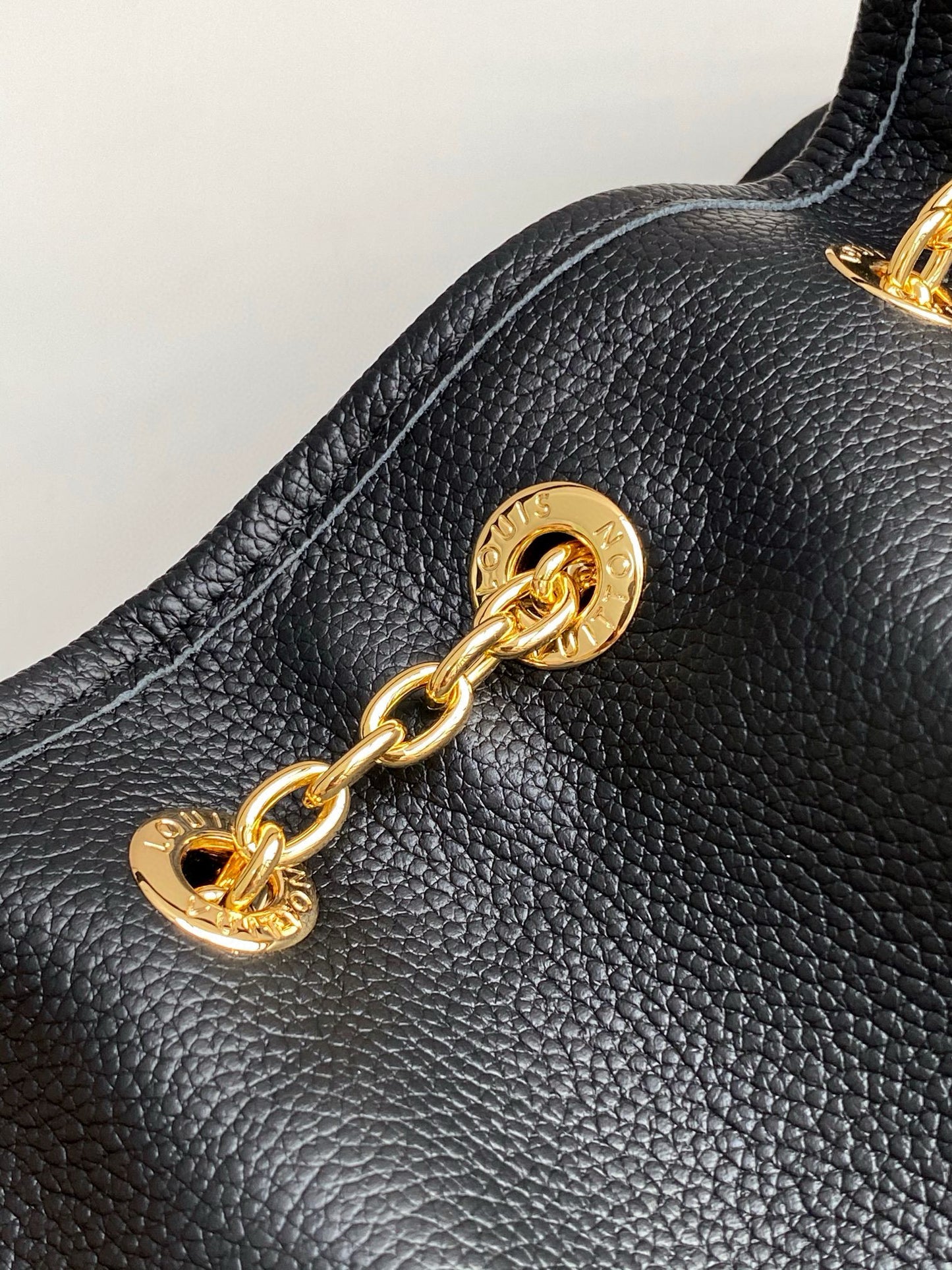 Louis Vuitton Lv Bundle