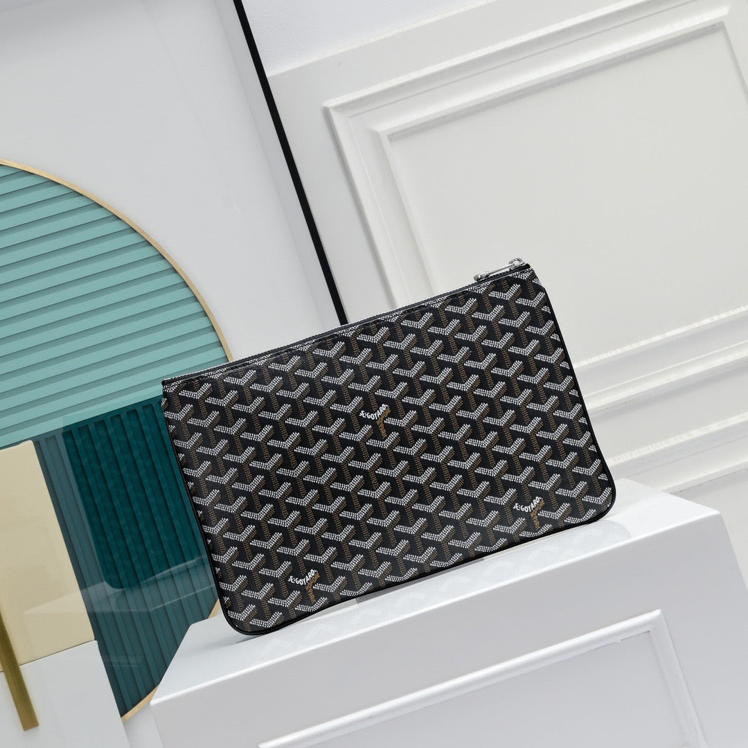Senat Mm Pouch