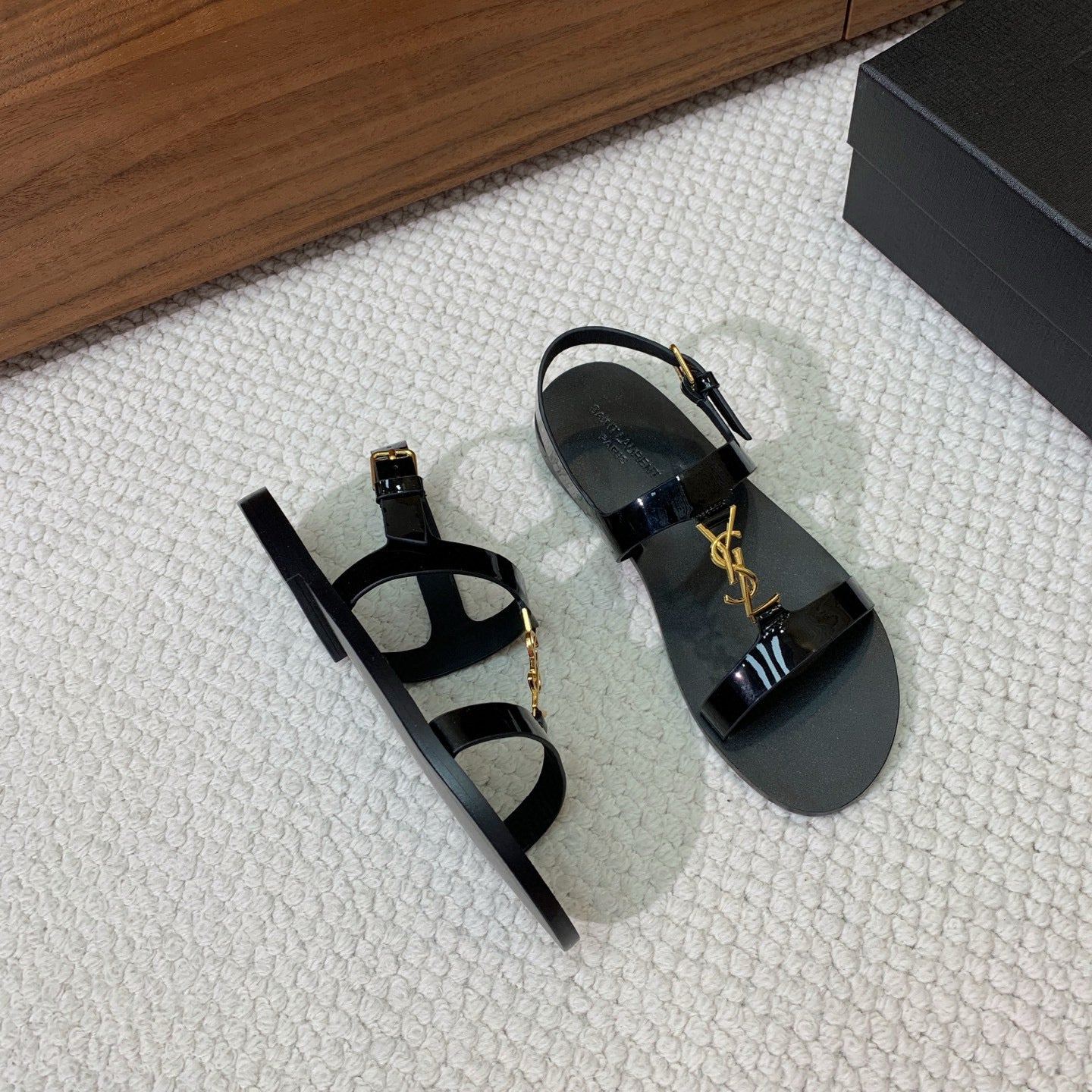 New Sandal