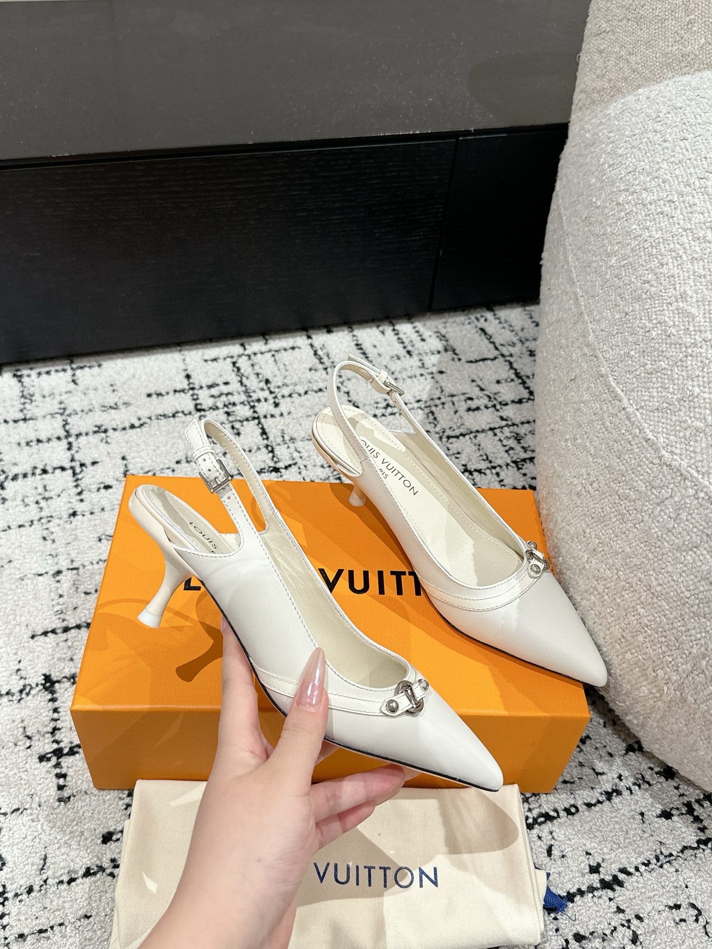 Louis Vuitton 6AM Slingback Pump