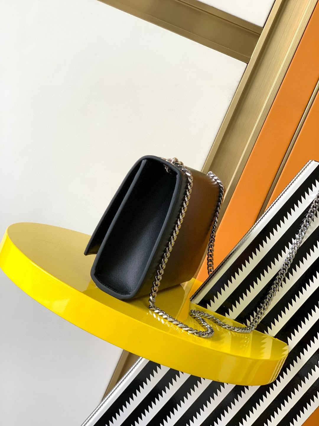 Yves Saint Laurent Kate Medium